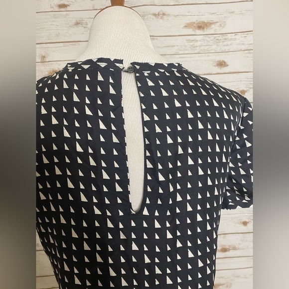 Theory black/white geometric silk T-shirt dress - Picture 7 of 8